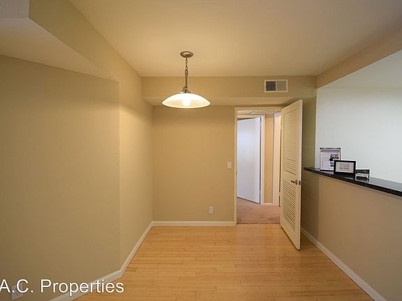 4th image of 3960 Carpenter Ave APT 104