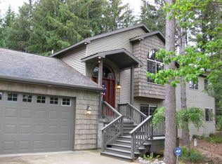 113 Red Pine Dr, Roscommon, MI 48653