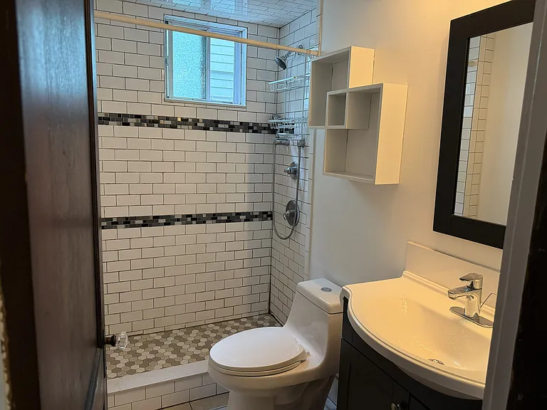 4 Wilson Ave #1 — Photo 10