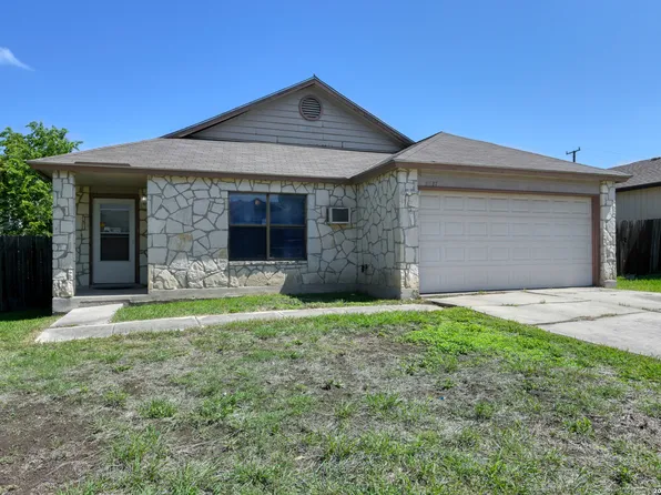 5827 SUMMER FEST DR, San Antonio, TX 78244