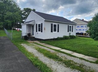 1010 Lyle St, Radford, VA 24141