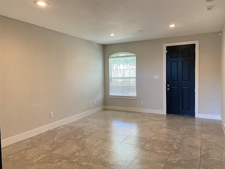 13409 Preston Cliff Ct — Photo 5