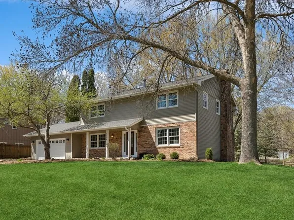 5804 Chastek Way, Minnetonka, MN 55345