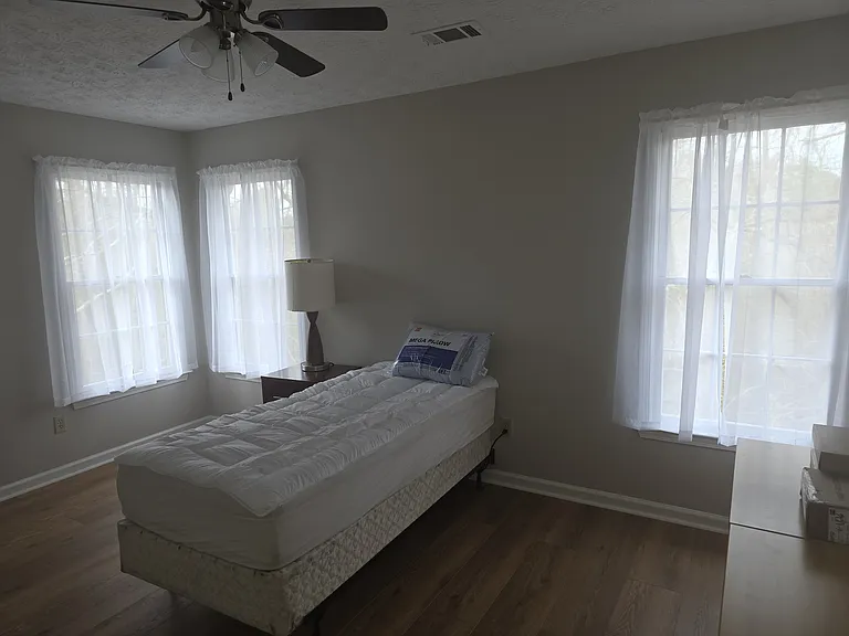 1923 Wedgewood Dr #1 — Photo 5