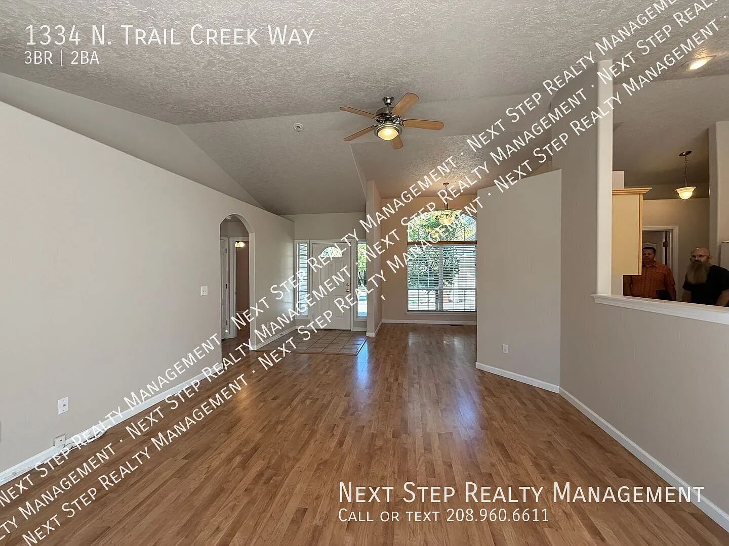 3 Bed 2 Bath Home In Eagle - No Security Deposit Required And Pets Welcome — Photo 3