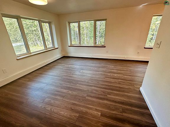 3rd image of 2266 Planters Ln
