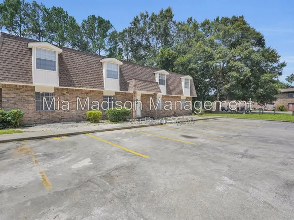 111 E Mell St, Pooler, GA
