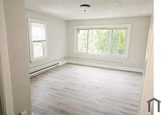3rd image of 3131 Gilbert Ave APT 203