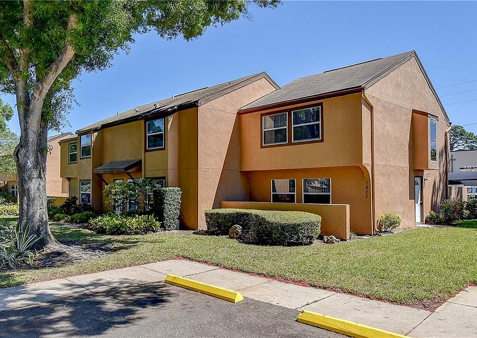 1st image of 1823 Clearbrooke Dr #0