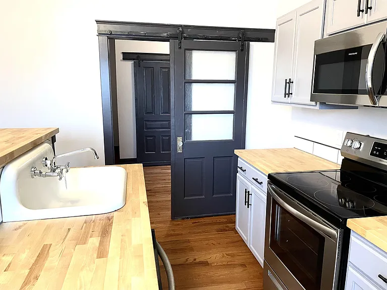 509 Cherry St #2 — Photo 5