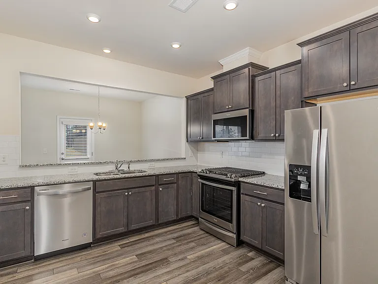1108 Tigerlily Way — Photo 3