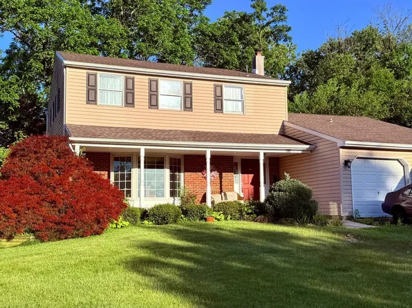 140 Jacqueline Ave, Delran, NJ 08075
