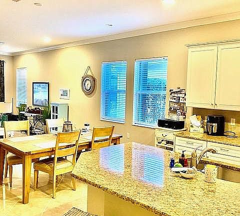 2nd image of 10403 Materita Dr