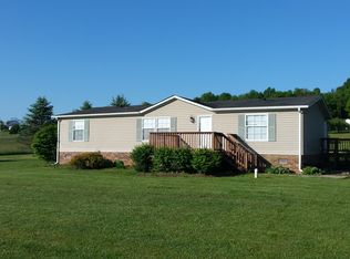 392 Jerry Ln NE, Check, VA 24072