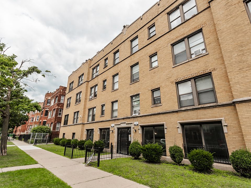1st image of 6949-59 S Paxton Ave E #2206-70