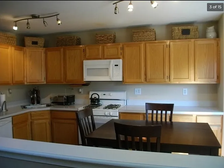 46 Jared Dr — Photo 4