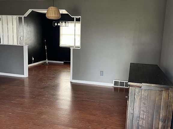 2nd image of 55 Hillcrest Dr