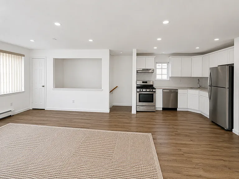62-61 De Costa Ave #2 — Photo 4
