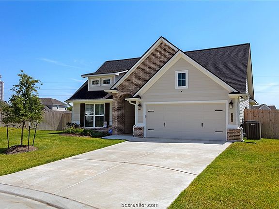 3rd image of 3196 Brady Ct