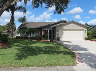 110 Park Forest Blvd, Englewood, FL 34223