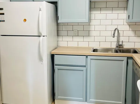 8511 Westminster Hwy, Richmond, BC V6X 3H7