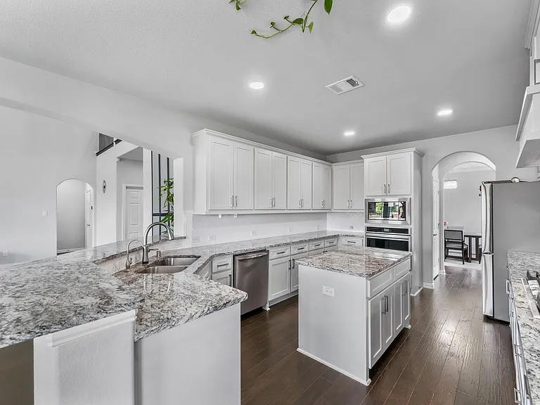 3217 Austin Bayou Trl — Photo 12