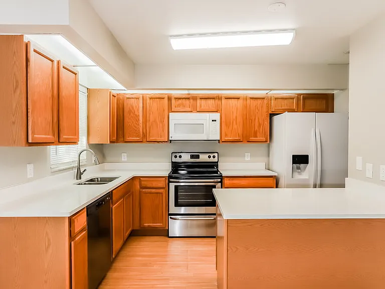 2926 W Campbell Rd — Photo 7