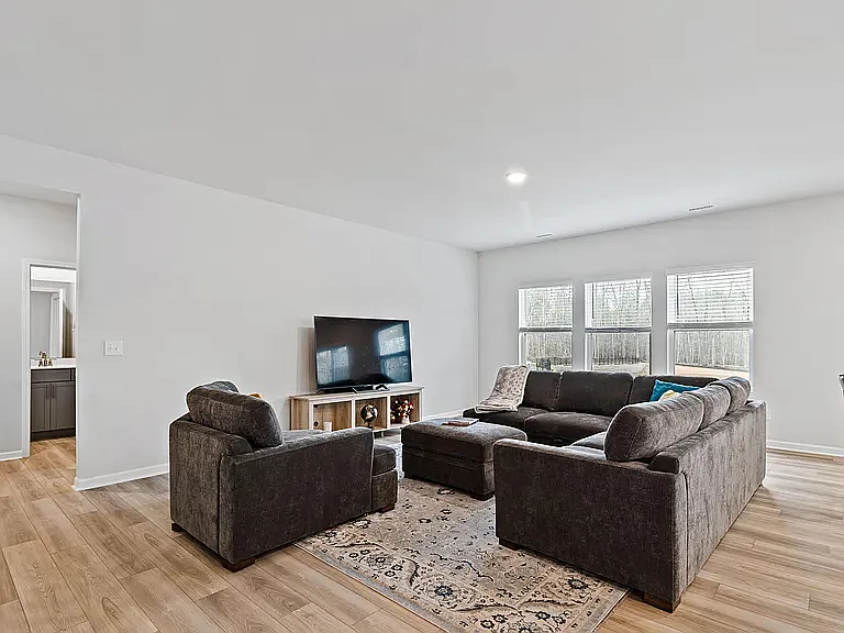 2009 Eden Shire Way — Photo 12