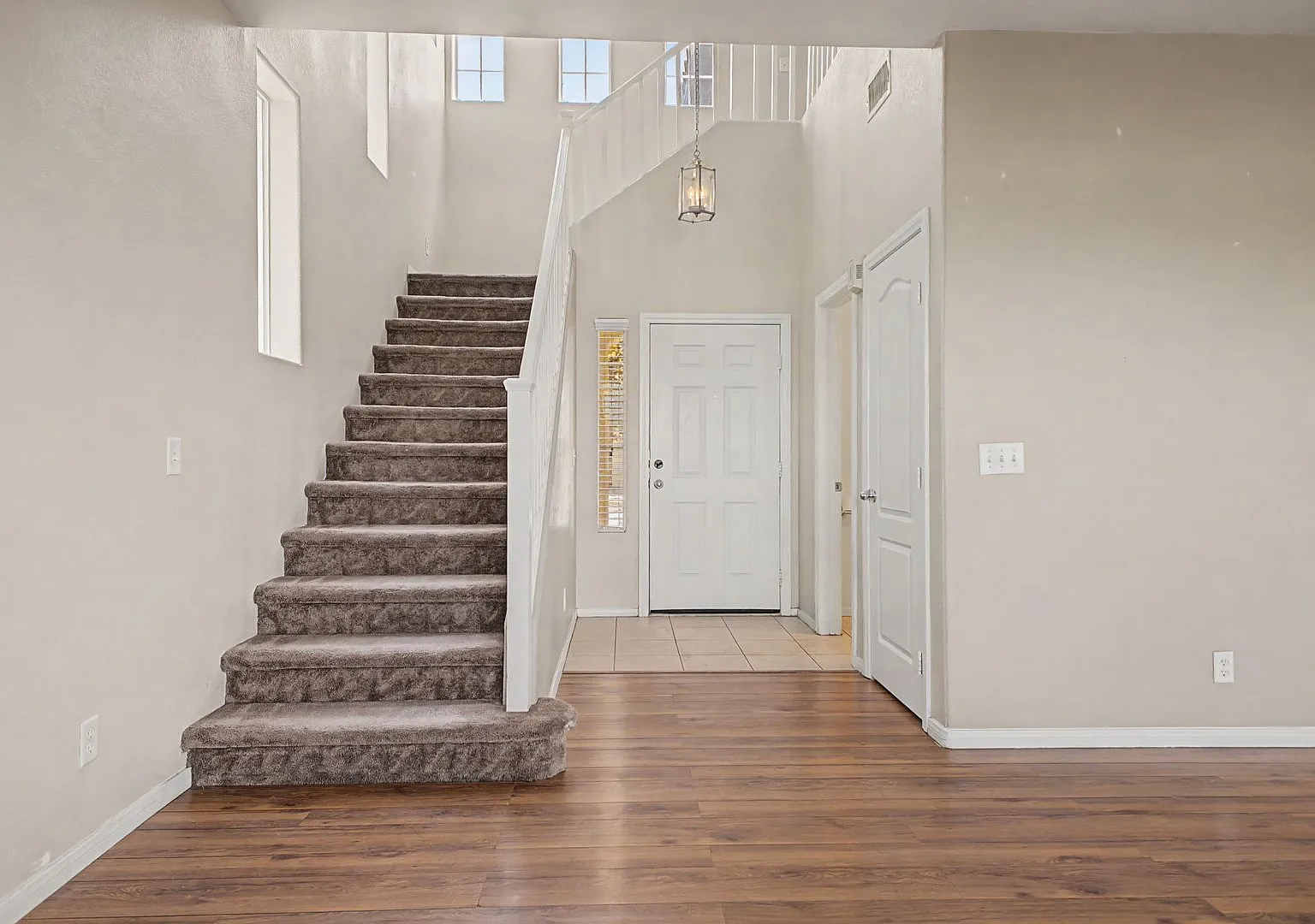 Gated community in Southern Highlands! — Photo 3