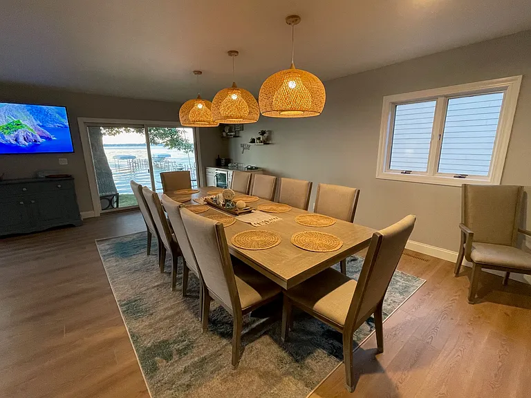 1815 S Shore Dr — Photo 7