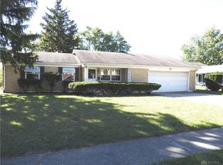 1142 Royalton Dr, Vandalia, OH 45377