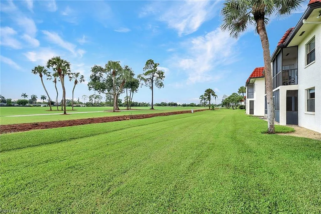 2 bed, 2.0 bath, 800 sqft, $2,495 — Photo 3