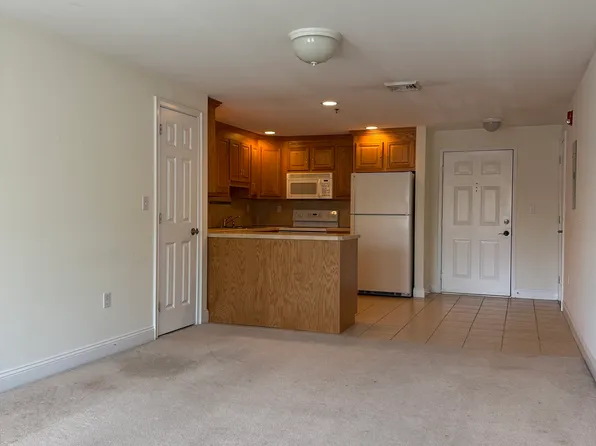 380 Main Street #16, Wallingford, CT 06492