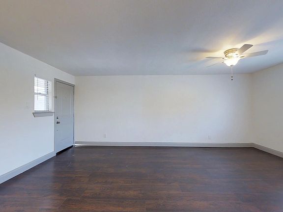 5th image of 404 E 9th St #4-105