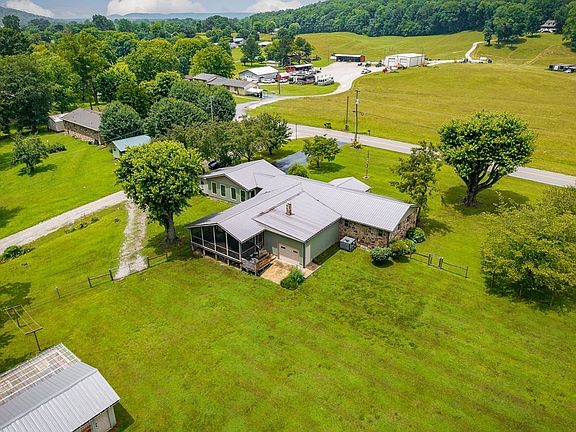 4th image of 1653 Lester Flatt Rd