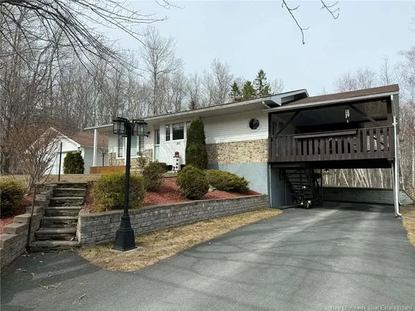 614 Williston Dr, Miramichi, NB E1V 5X7