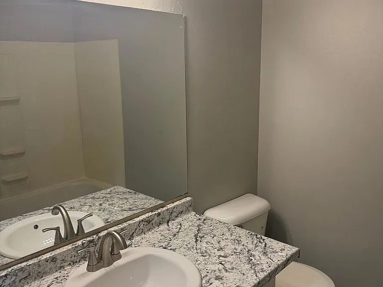 3209 Barnwood Ave — Photo 10