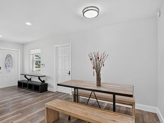 3rd image of 155 NE 20th St