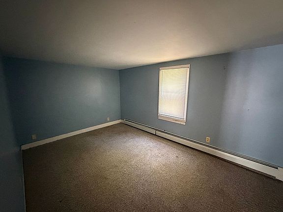 4th image of 174 Pre Emption Rd