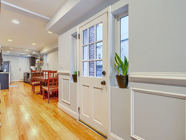 405 S Wolfe St — Photo 8