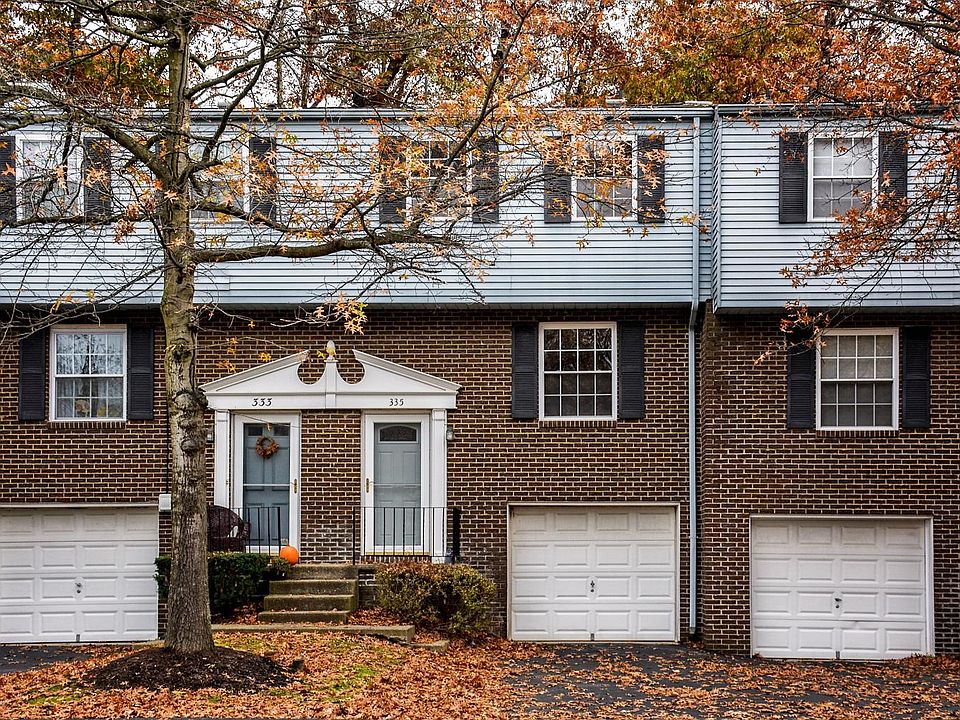 1st image of 335 Laporte Ct