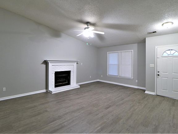 4th image of 1869 Grinnell Ct