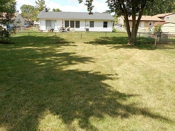 3rd image of 8040 S Carrolton Ct