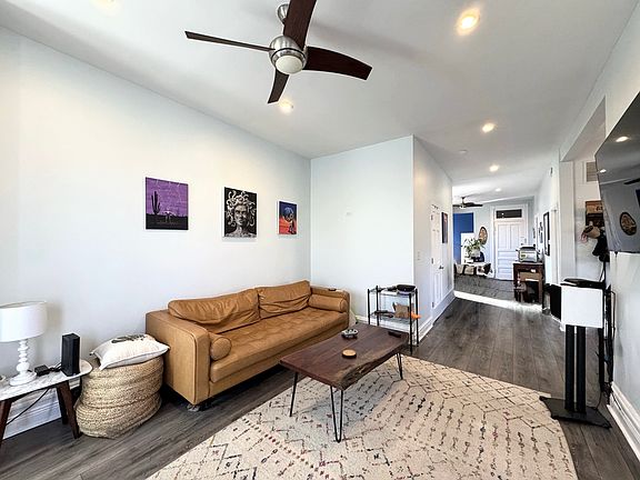 4th image of 3412 N Janssen Ave #3