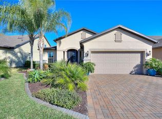 510 Cantabria Dr, Davenport, FL 33837
