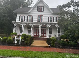 222 Stockton St APT B, Hightstown, NJ 08520