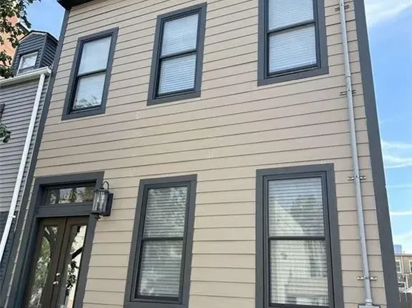 613 Tripoli St, Pittsburgh, PA 15212