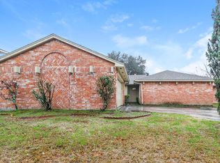 3435 Cheaney Dr, Houston, TX 77066