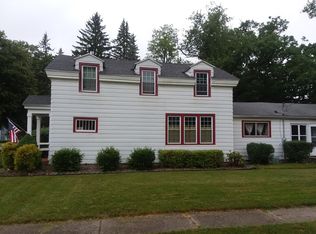 785 S Washington St, Constantine, MI 49042