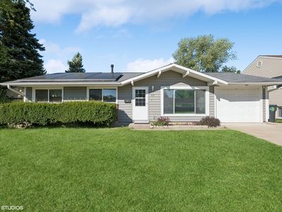812 Sumac Dr, Streamwood, IL, 60107
